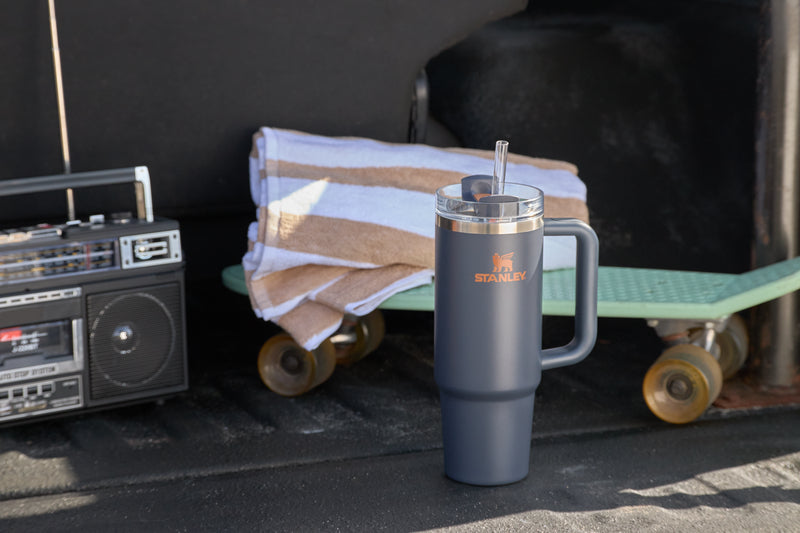 THE QUENCHER H2.0 FLOWSTATE™ TUMBLER | 40 OZ