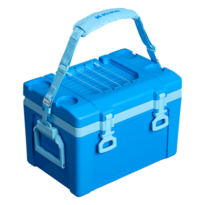 THE EASY CARRY OUTDOOR COOLER + STRAP | 24 QT