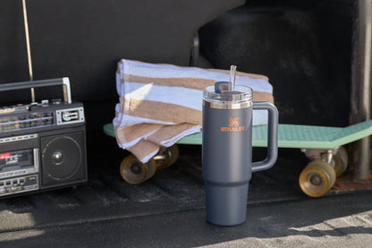 THE QUENCHER H2.0 FLOWSTATE™ TUMBLER | 40 OZ